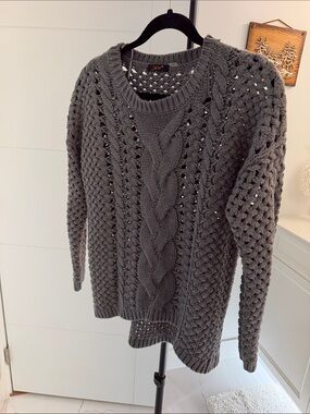 Dex Gray Cable Knit Crewneck Sweater